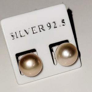 Pearl Stud Earrings from Thailand, Classic, New